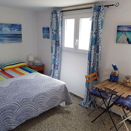 Bed And Breakfast By The Sea Pozo Izquierdo Екстер'єр фото